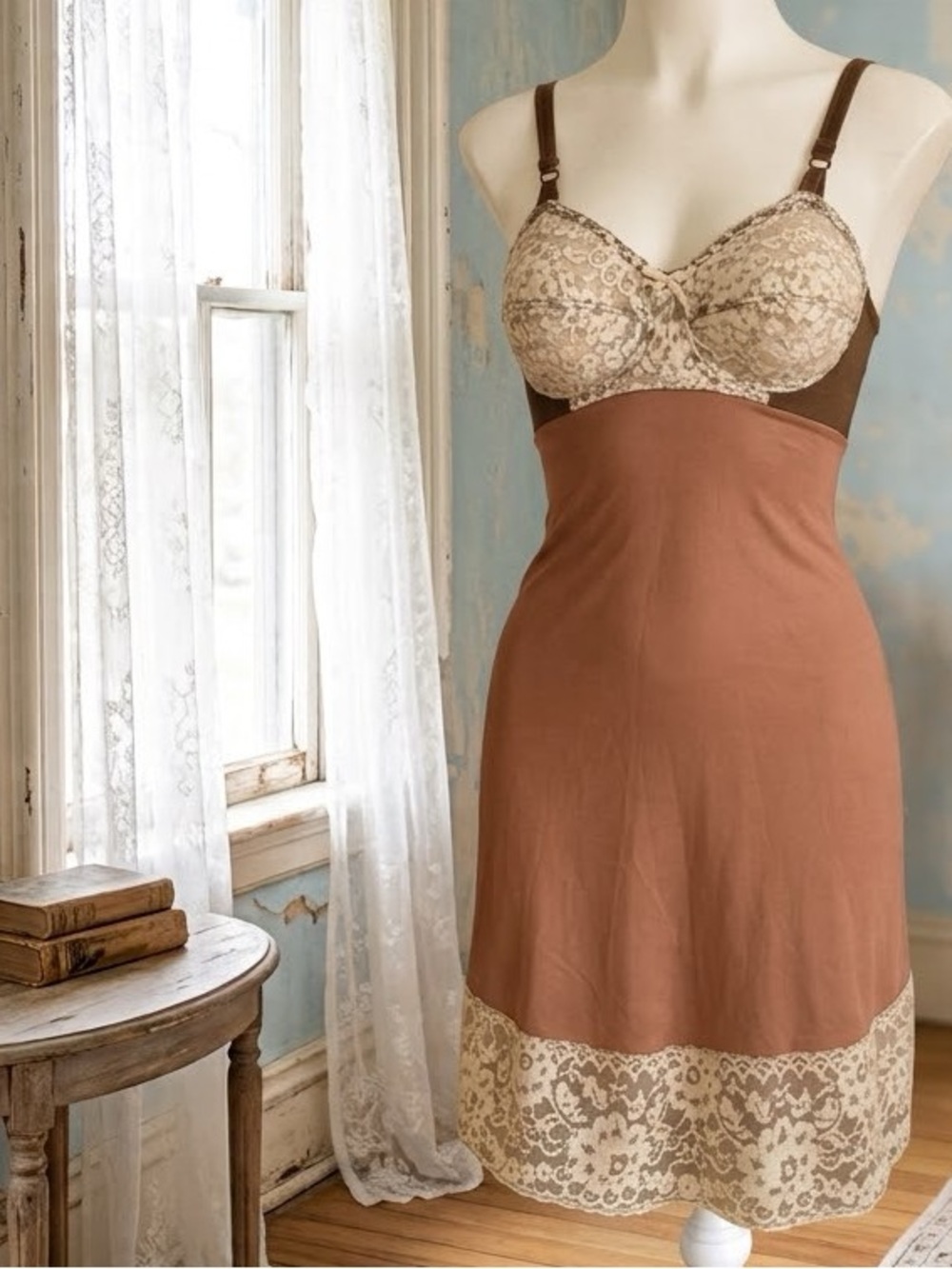 Vintage Van Raalte 1970s Nylon Lace Bra Slip Mocha Rust 32B